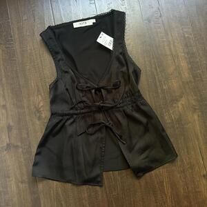 ASTR the Label Lace Satin Black Onyx Tie Top NWT S